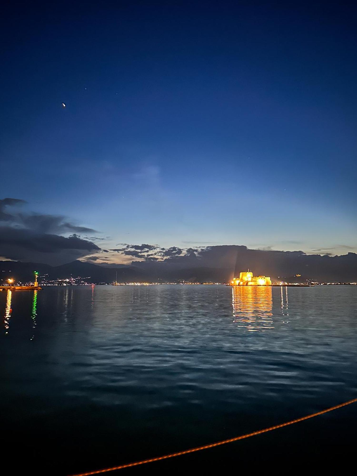 Blue Horizon, The Apartment Nafplio Bagian luar foto