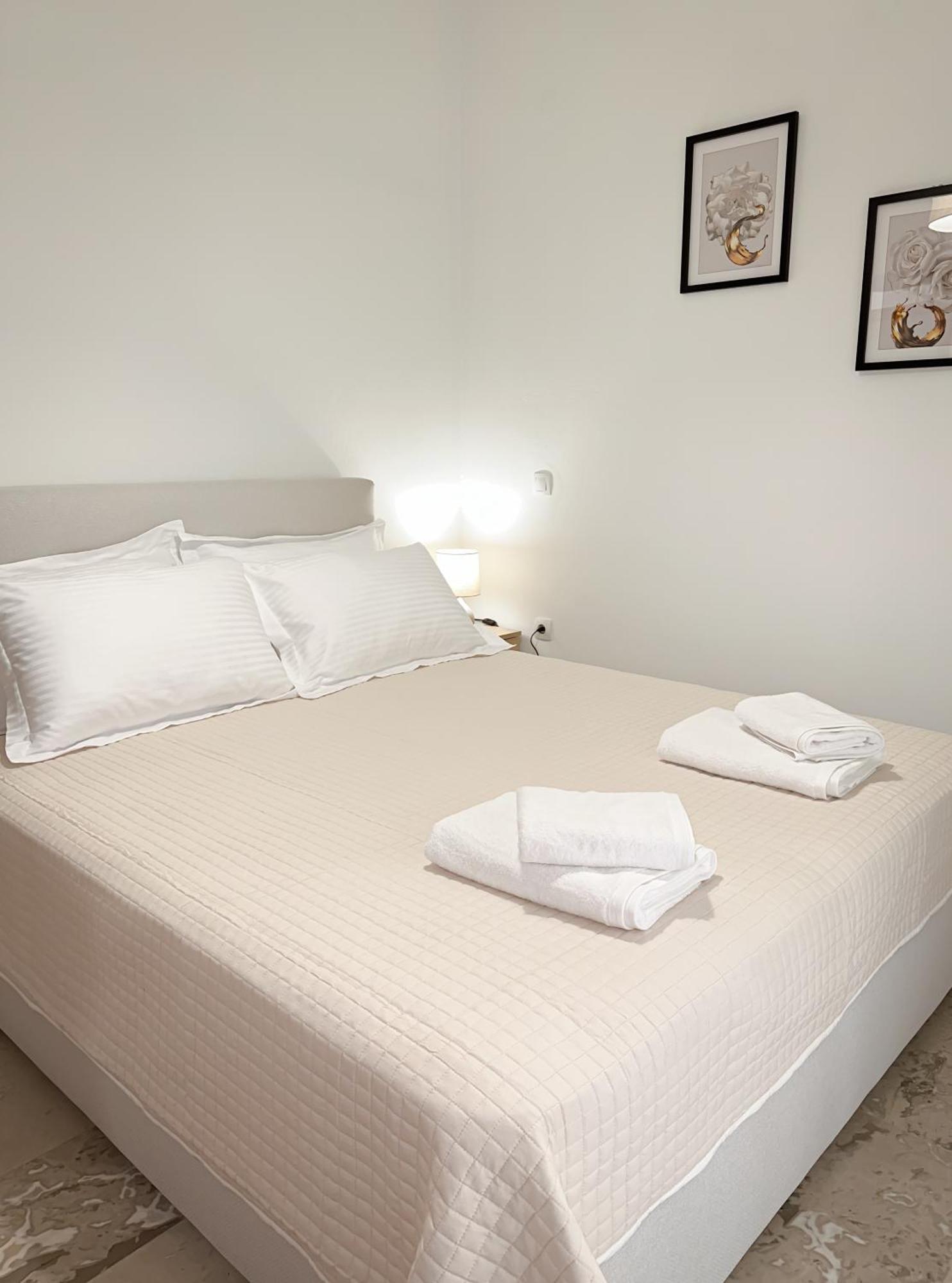 Blue Horizon, The Apartment Nafplio Bagian luar foto