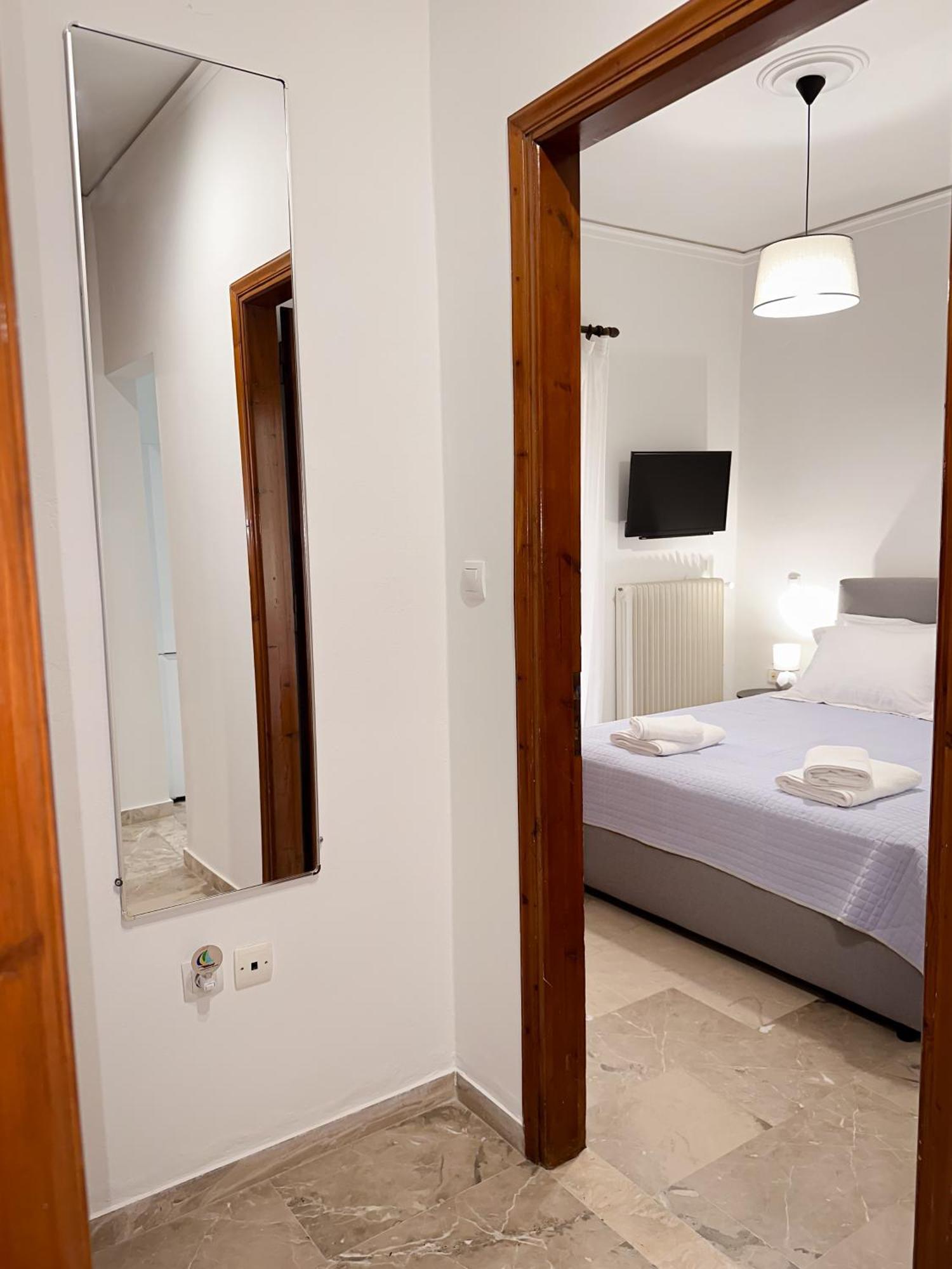 Blue Horizon, The Apartment Nafplio Bagian luar foto