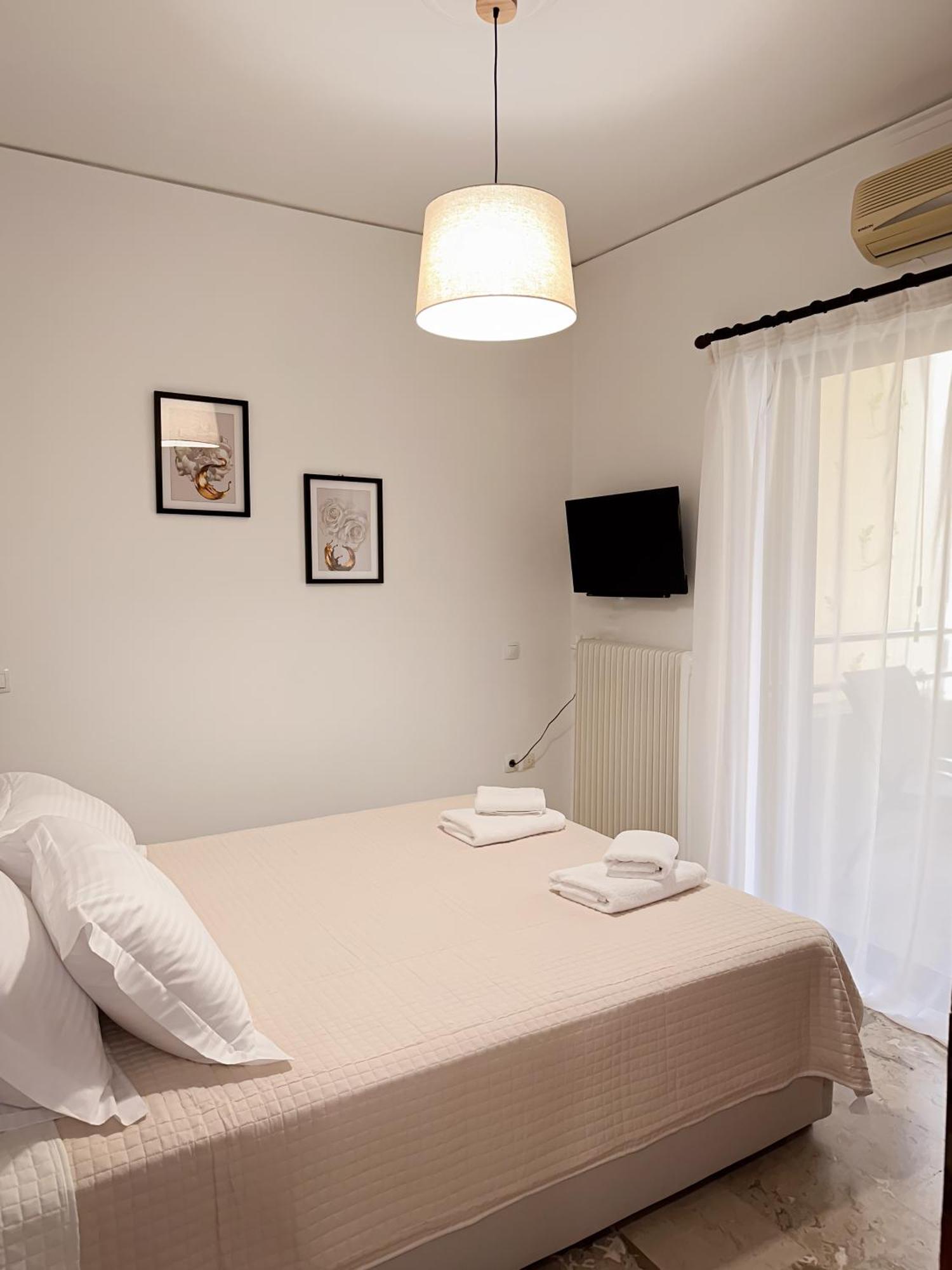 Blue Horizon, The Apartment Nafplio Bagian luar foto